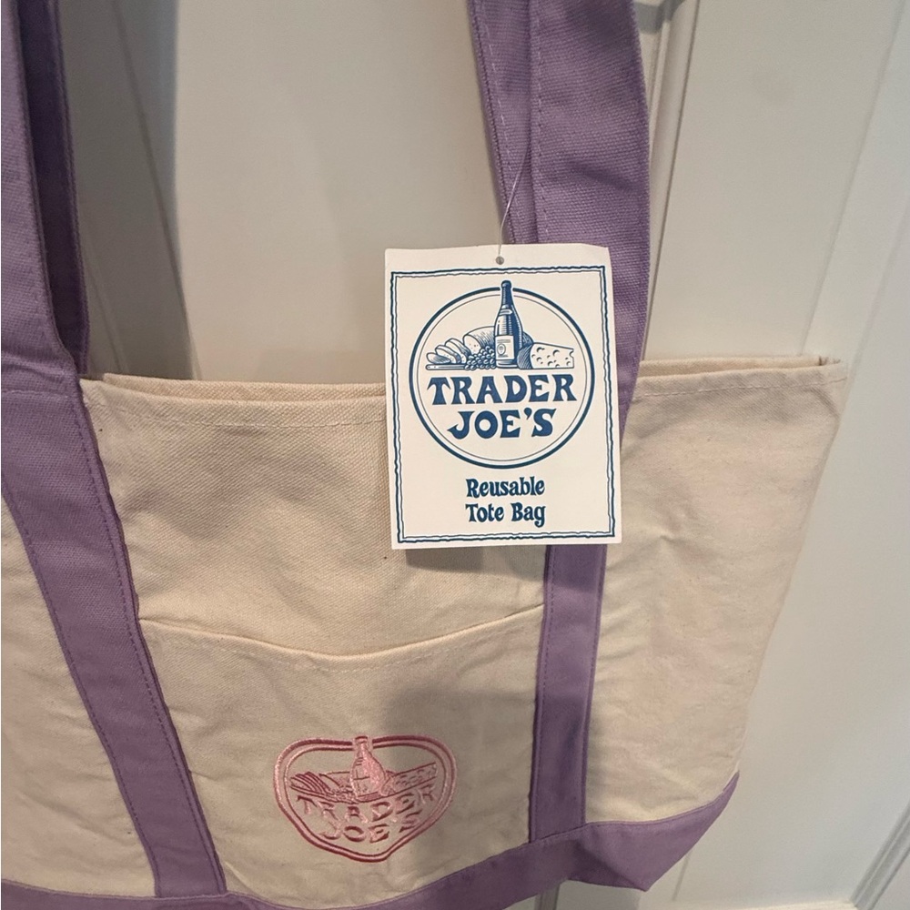NWT Trader’s Joe’s Cream and Lavender Canvas Large Tote Bag - Picture 3 of 8